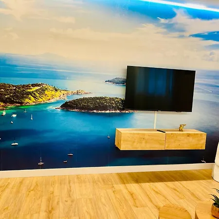 Апартаменти North Shore 2